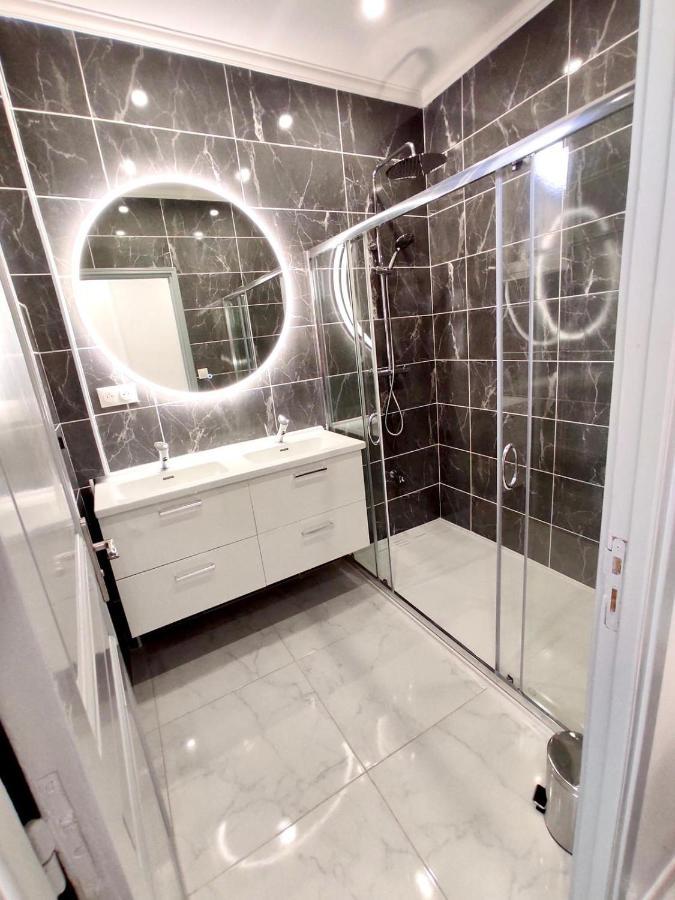 Centre De - Renove De 65 M2 Apartment Cannes