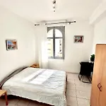 Centre De Cannes - Appartement Renove De 65 M2
