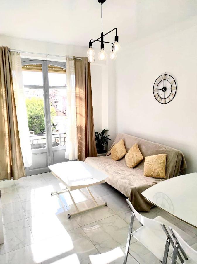 Apartamento Centre De - Renove De 65 M2